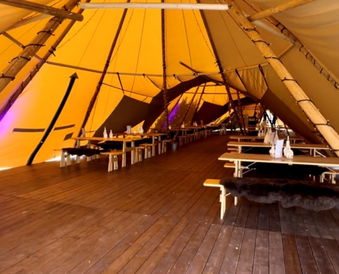 2 Stratus72 Firmenfeier © Tipi-Zauber Große Firmenfeiern in zwei Stratus 72 von Tipi-Zauber mit viel Platz